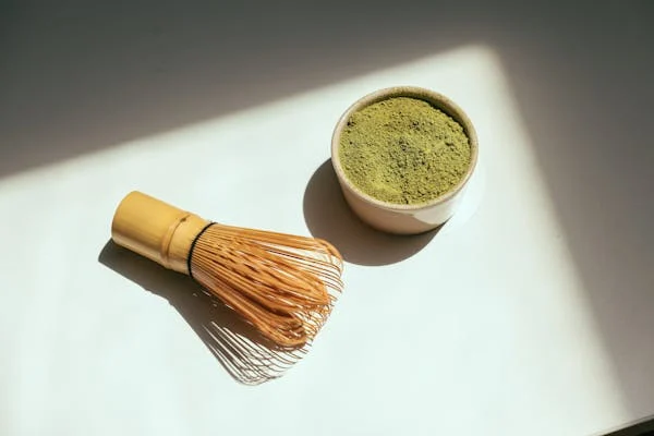 5 Cara Membuat Bubuk Matcha Sendiri
