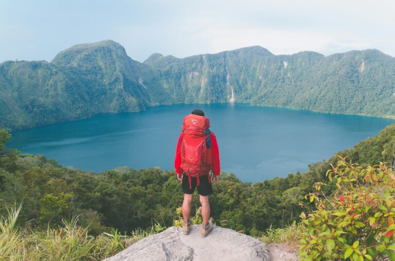 Manfaat Travelling Ala Backpacker