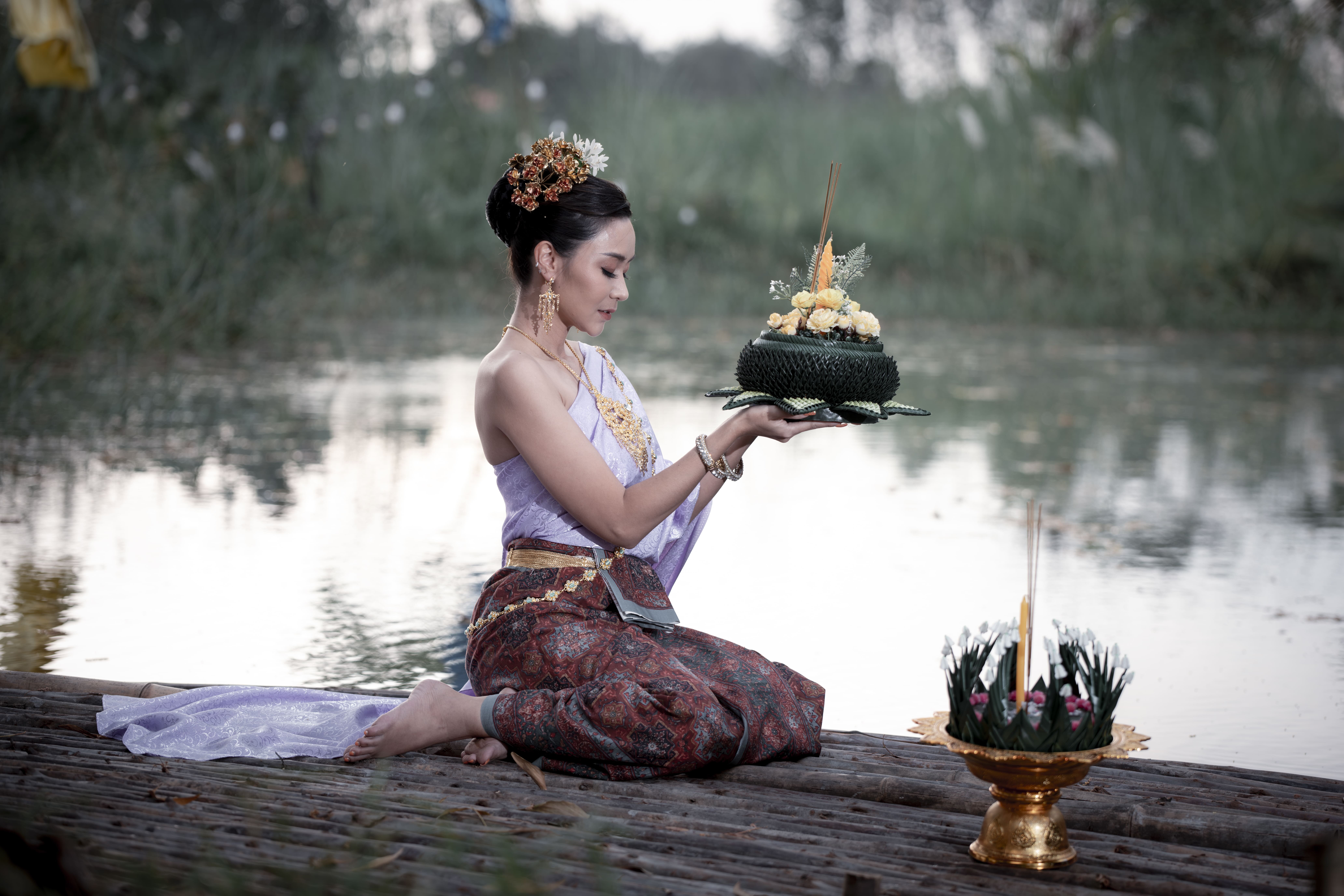 10 Film atau Buku Tentang Buddhisme untuk Mengisi Momen Waisak