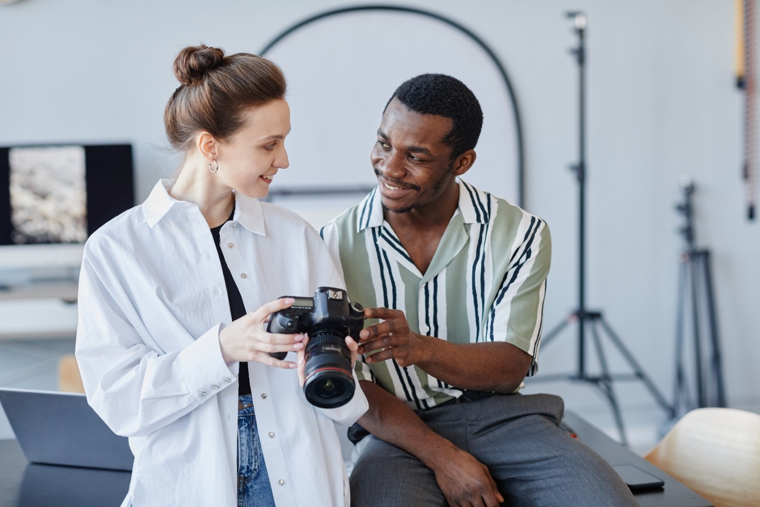 11 Tips Foto Keren Pakai HP, Nggak Kalah Sama Kamera DSLR!