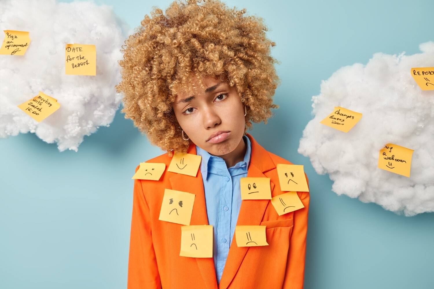 7 Pertanyaan Reflektif yang Bantu Overthinker Kenal Diri Sendiri