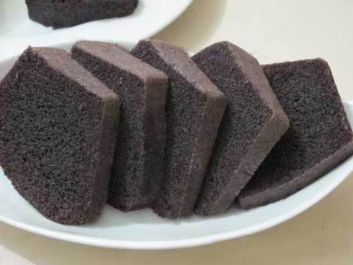 5 Cara Simpel Bikin Bolu Ketan Tanpa Mixer, Dijamin Gampang Banget!