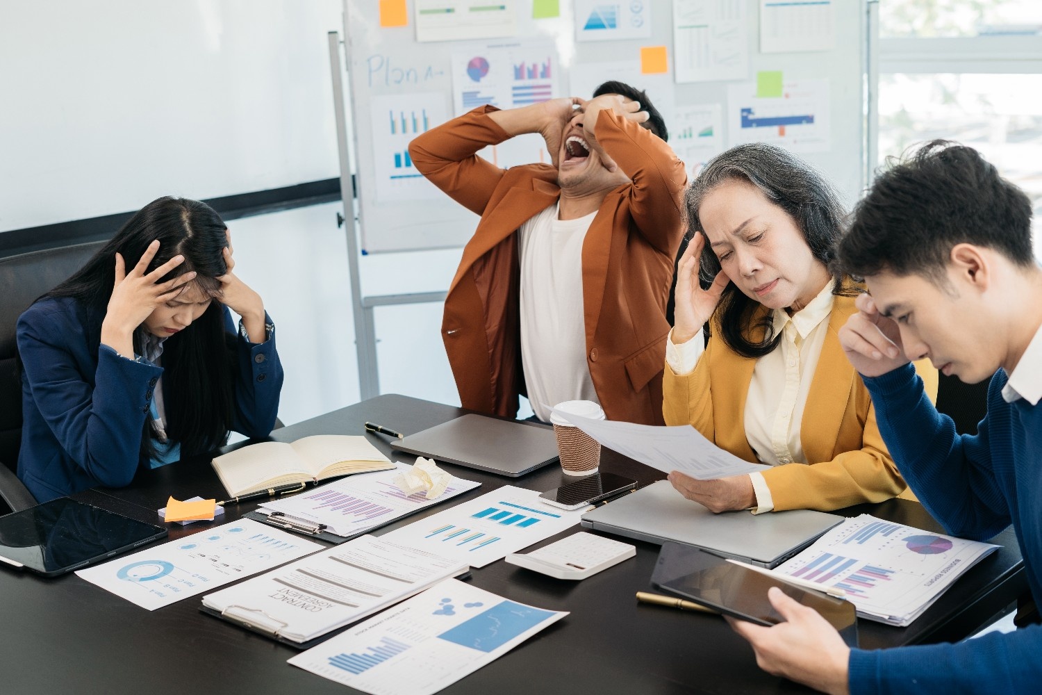 7 Pertanyaan Reflektif Buat Bantu Kamu Pulih dari Burnout