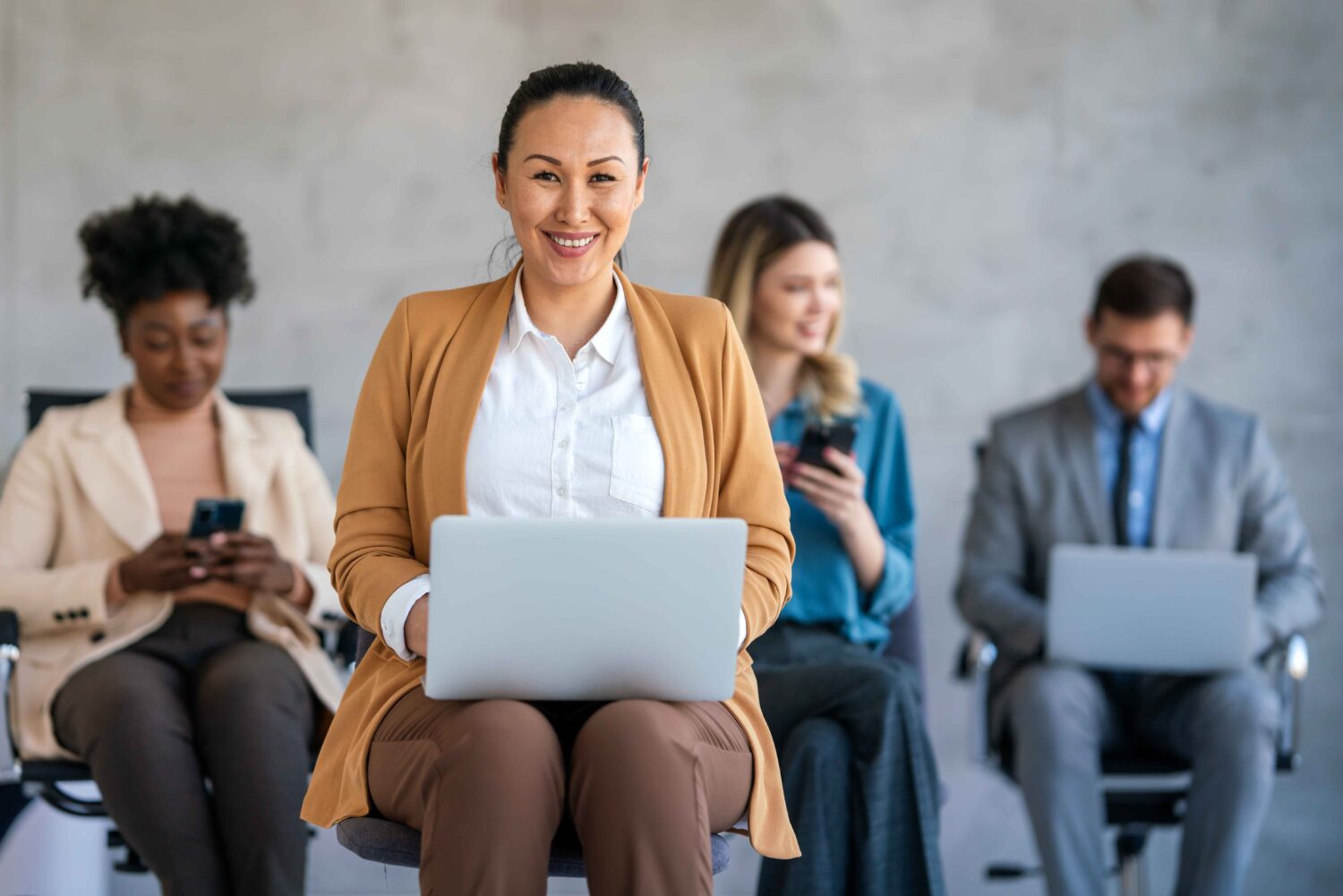 10 Soft Skill yang Bisa Menyelamatkan Kariermu di Tengah Disrupsi