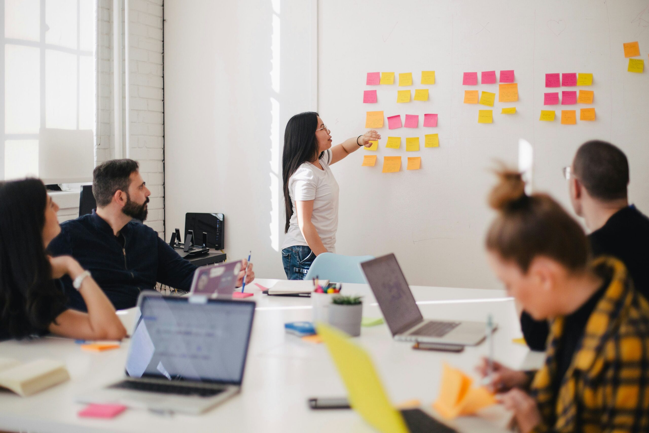 10 Soft Skill yang Cocok untuk Dunia Kerja Multikultural