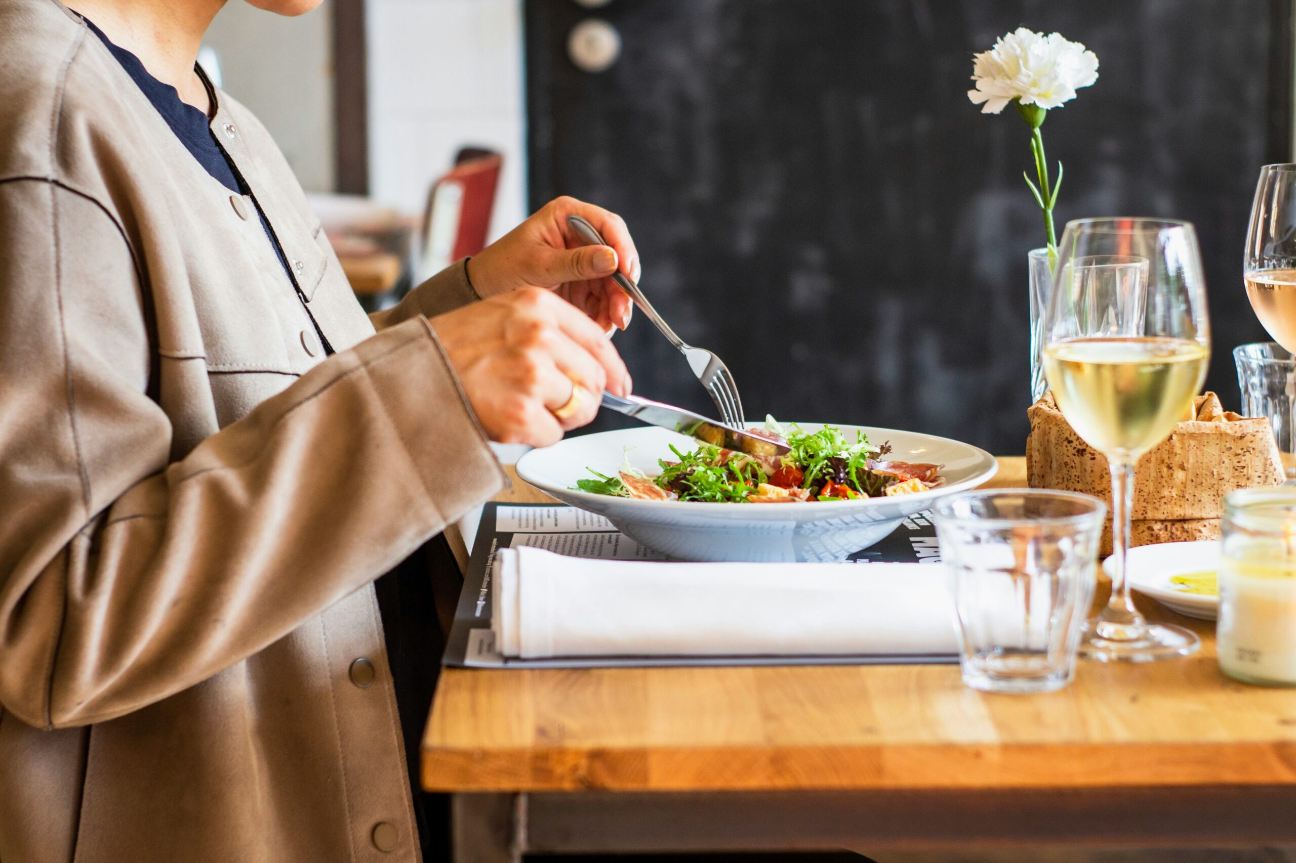10 Resep Makan Siang Cepat Buat Anak Kos yang Nggak Bikin Kantong Bolong