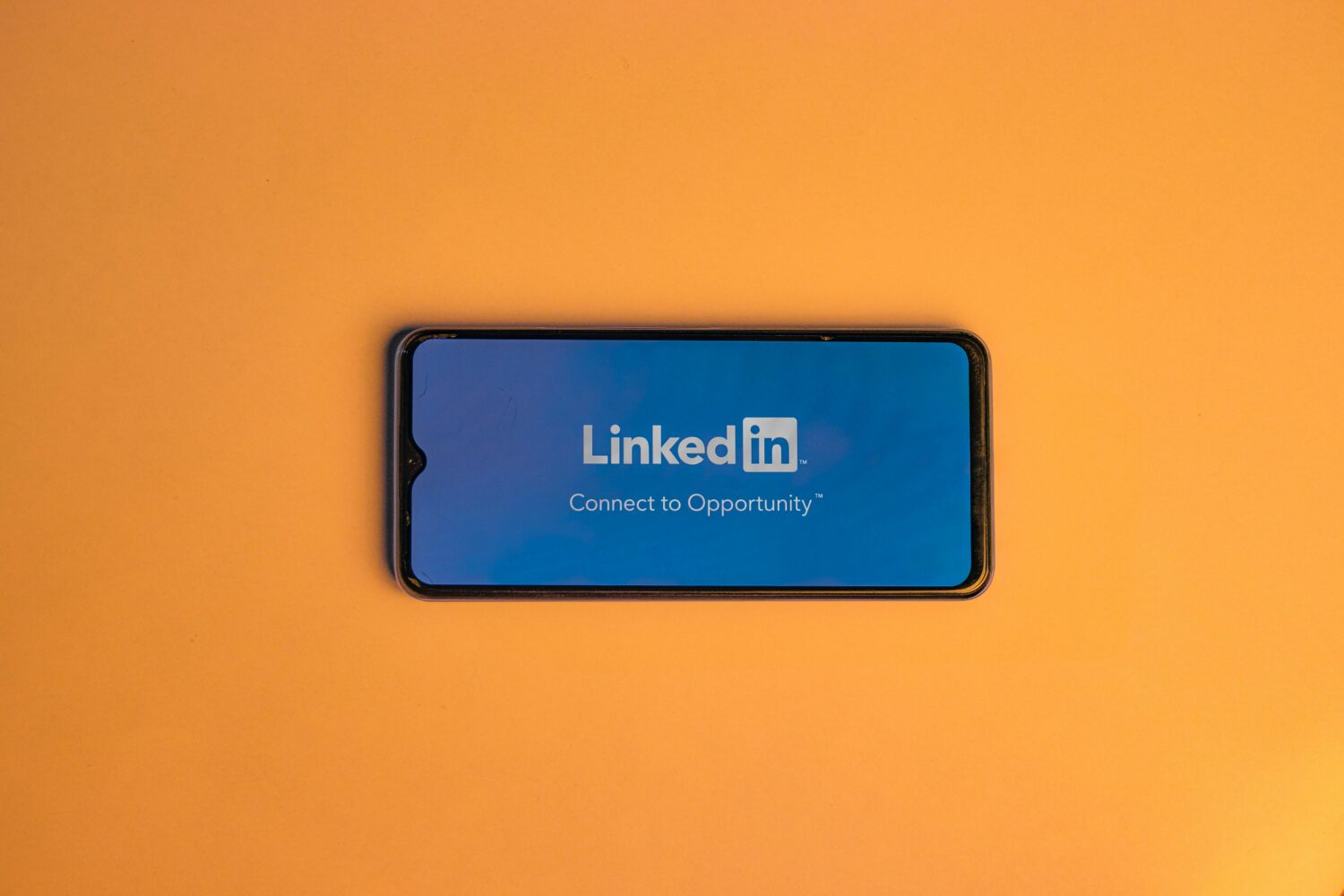 Gaya Bahasa LinkedIn