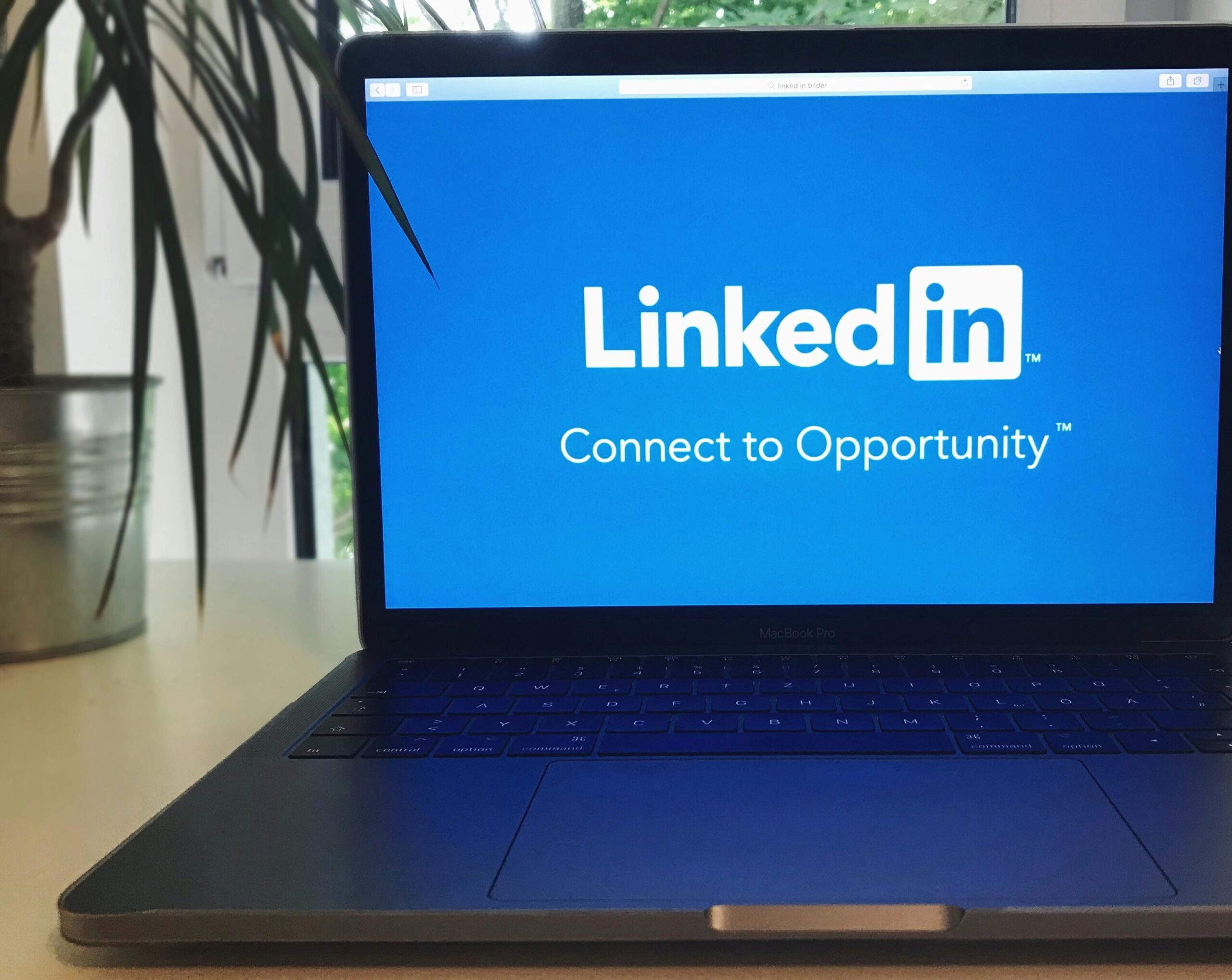 Ide Postingan LinkedIn