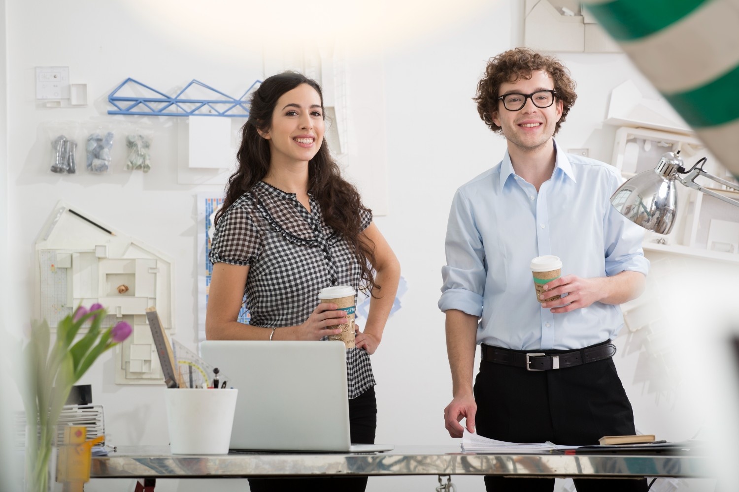 25 Ide Bisnis untuk Gen Z: Unik, Modern, dan Relevan