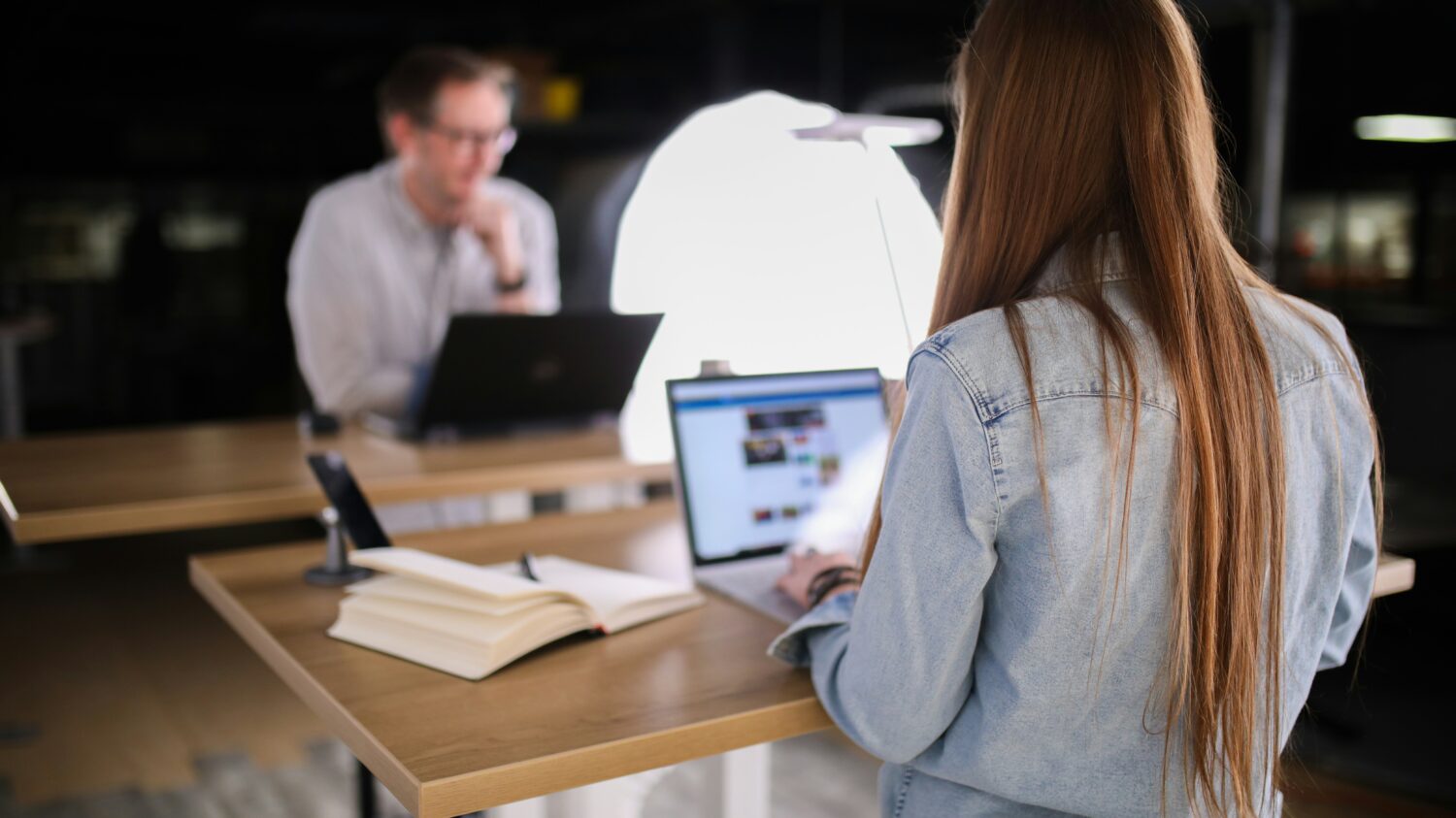 9 Alasan Empati Jadi Soft Skill Wajib di Era Modern