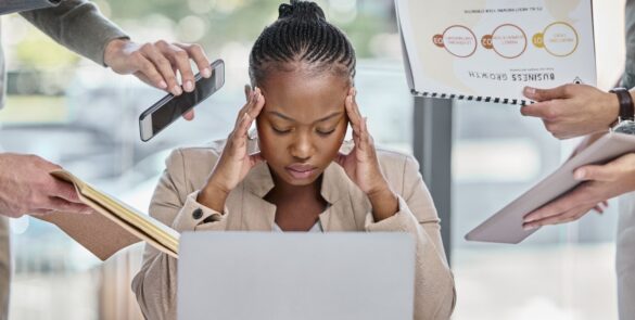 7 Cara Mengatur Emosi Saat Tertekan di Ruang Kerja