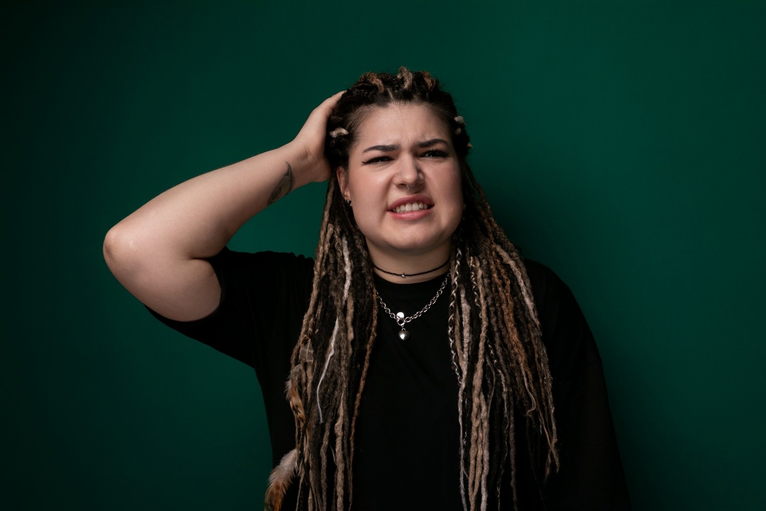 9 Cara Self-Hate Ngaruh ke Kesehatan Mental Kamu