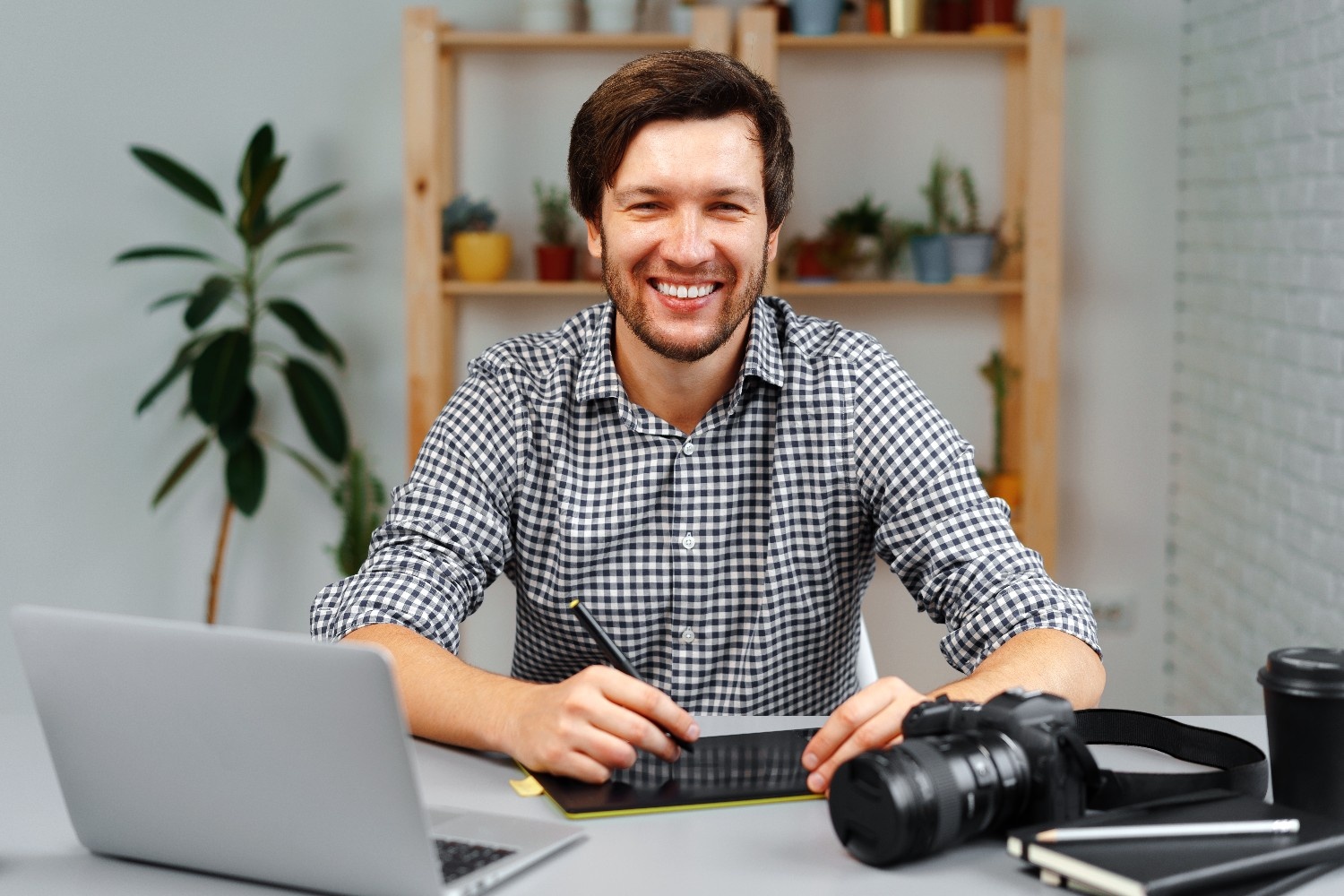 7 Jenis Passive Income Buat Freelancer yang Nggak Mau Hustling