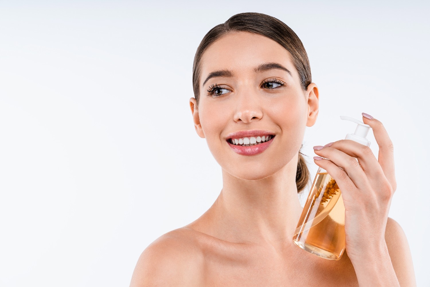 7 Tips Memilih Parfum Sesuai Kepribadian Kamu