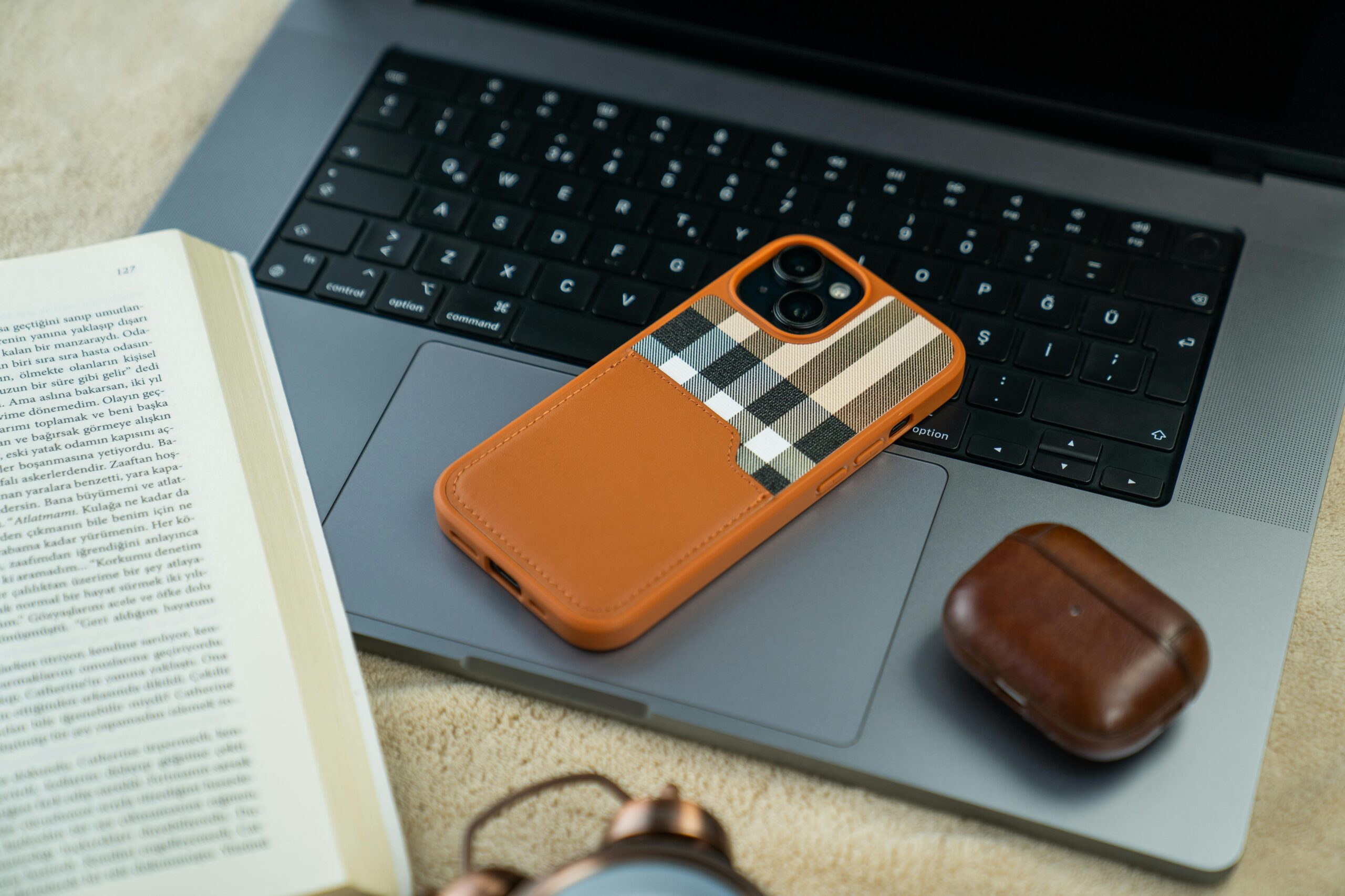 Tips Membeli Laptop Bekas