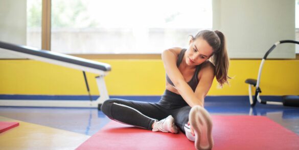 Perbedaan Pilates vs Yoga