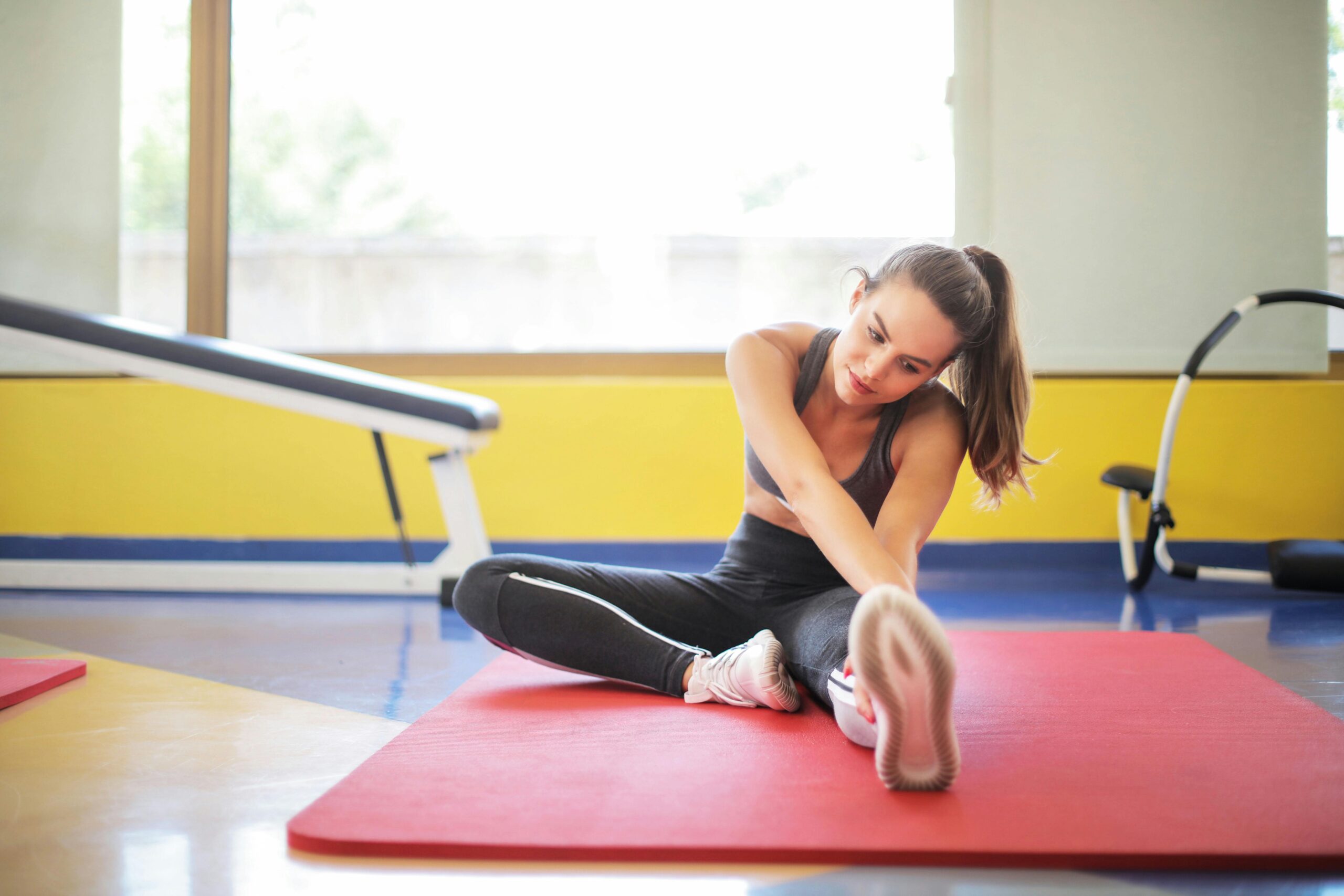 Perbedaan Pilates vs Yoga