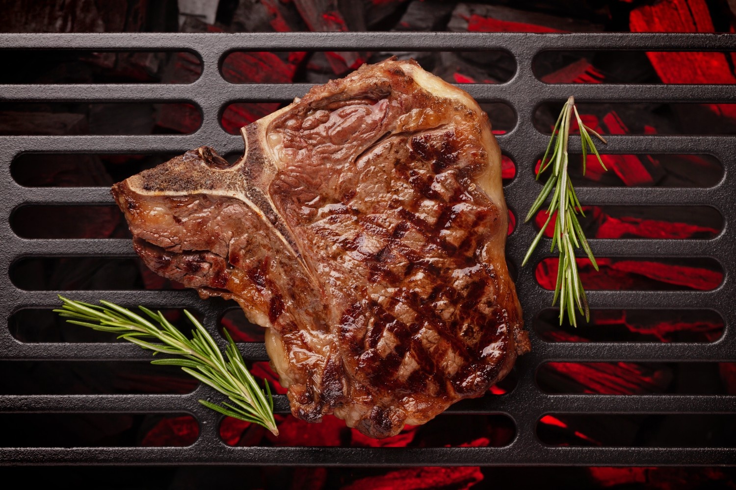 10 Inspirasi Menu BBQ Steak Party di Halaman Rumah yang Bikin Tamu Ketagihan