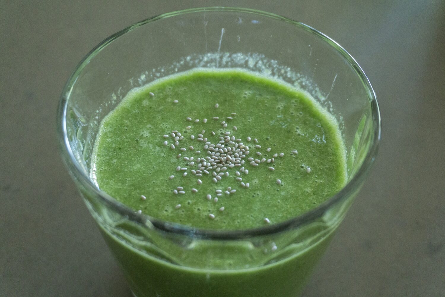 10 Manfaat Jus Bayam untuk Kesehatan Tubuh