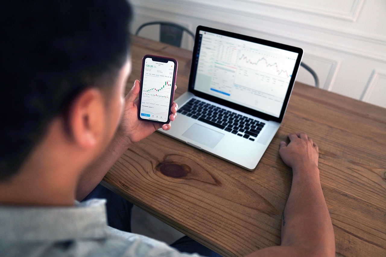 7 Saham Dividen Tinggi yang Cocok Buat Investor Santai