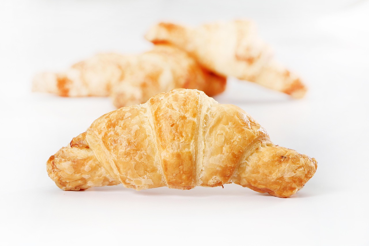 10 Kreasi Croissant Buat yang Lagi Diet Rendah Kalori