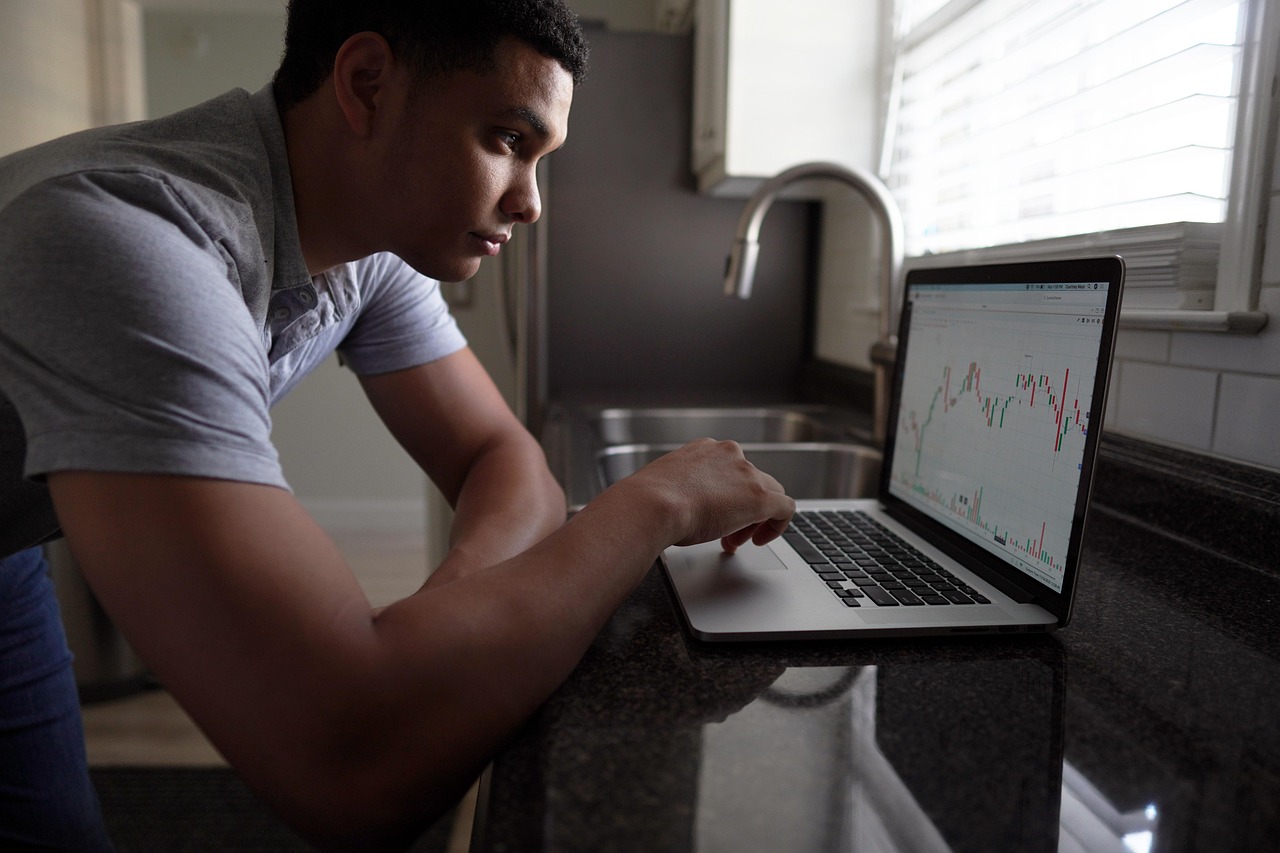 10 Strategi Dollar Cost Averaging (DCA) dalam Investasi Saham