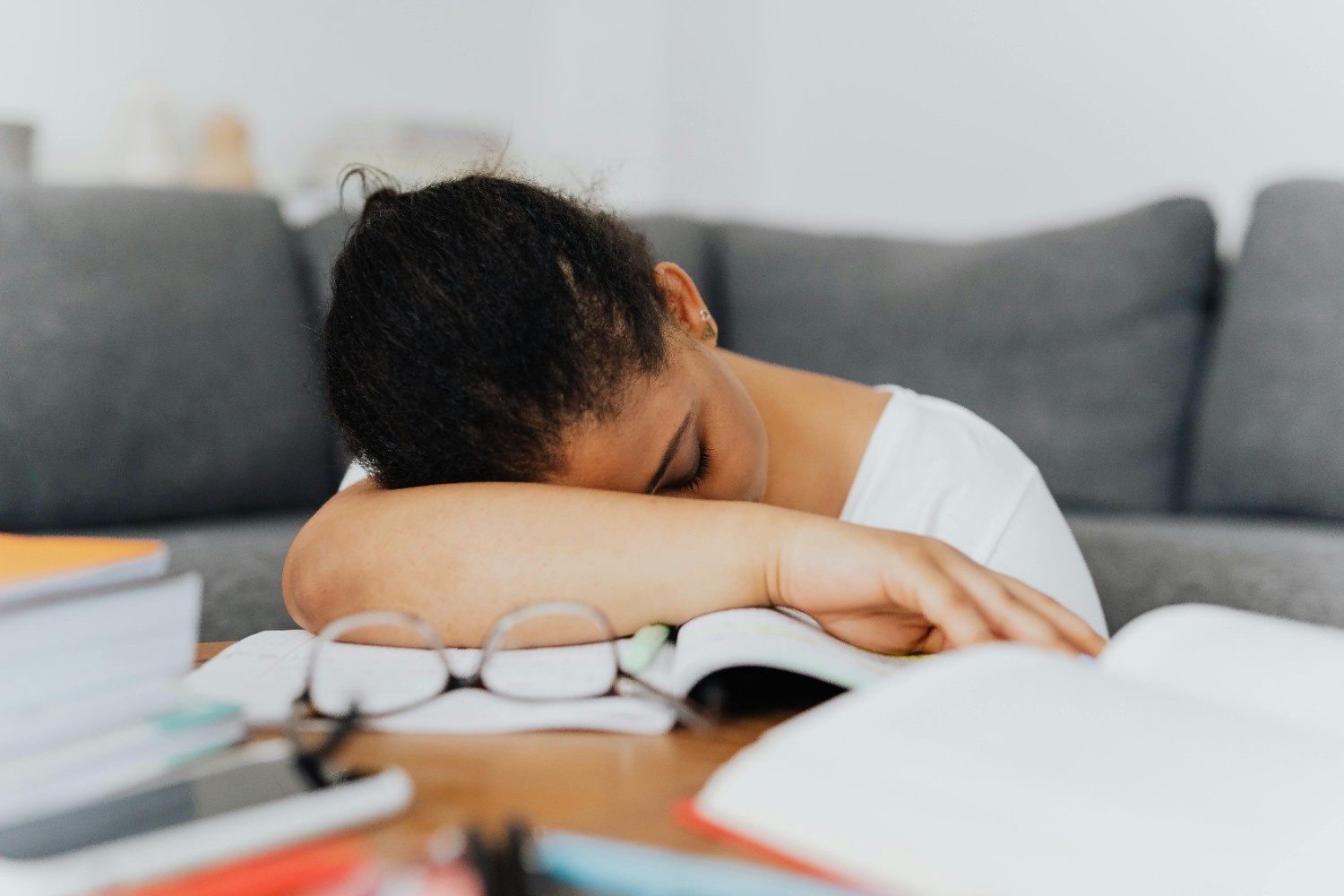 9 Cara Hemat Anak Kos Tanpa Bikin Hidup Terasa Ngenes