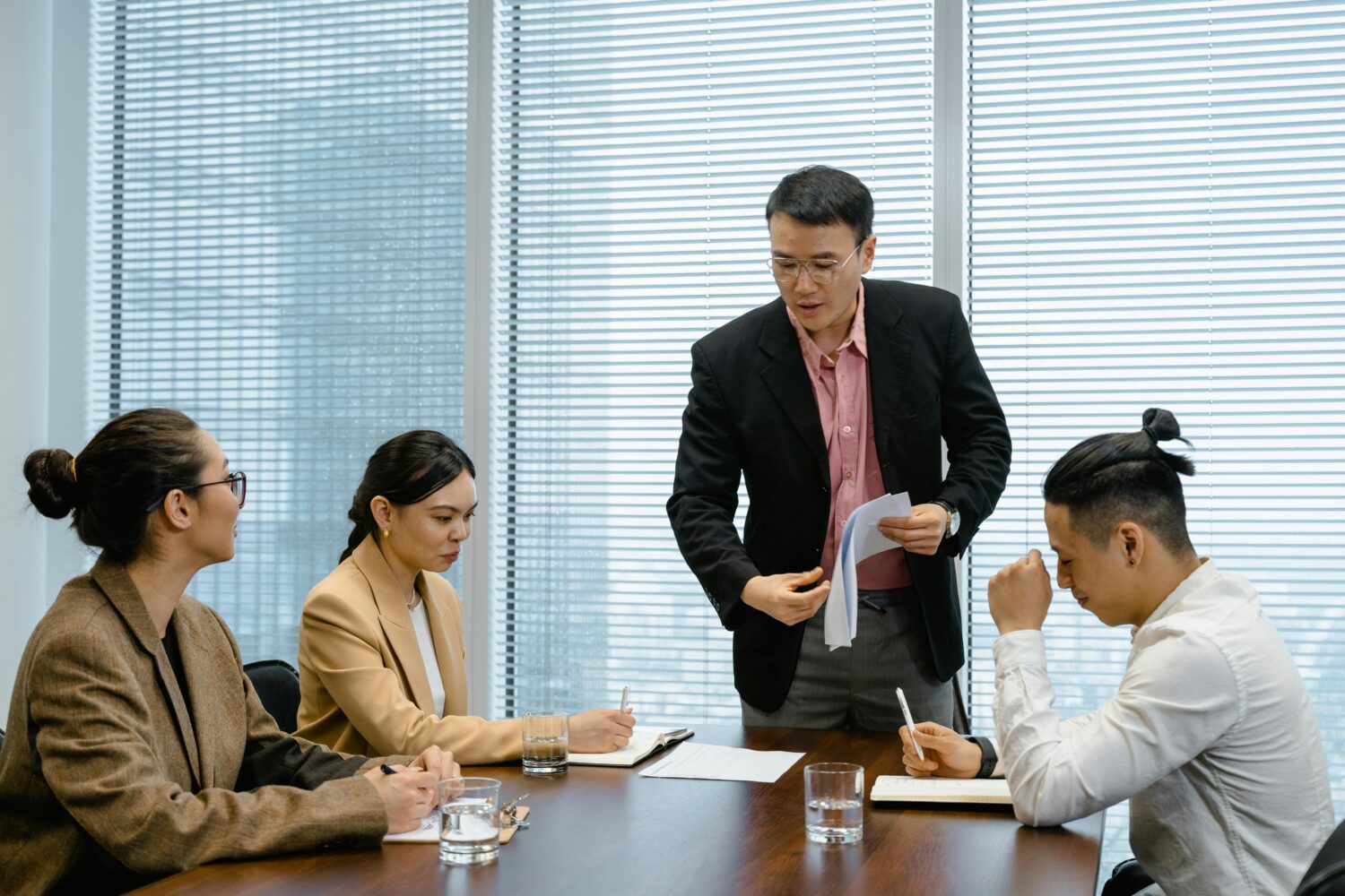 Tips Komunikasi Efektif Leader