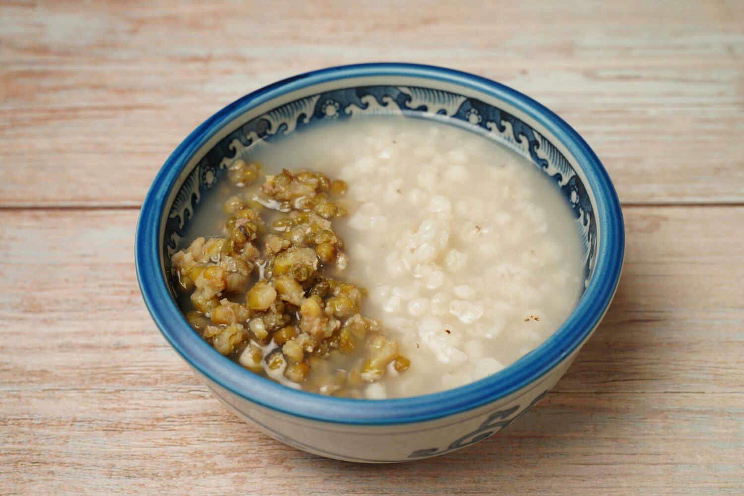 9 Bubur Instan Paling Enak dan Praktis untuk Anak Kos