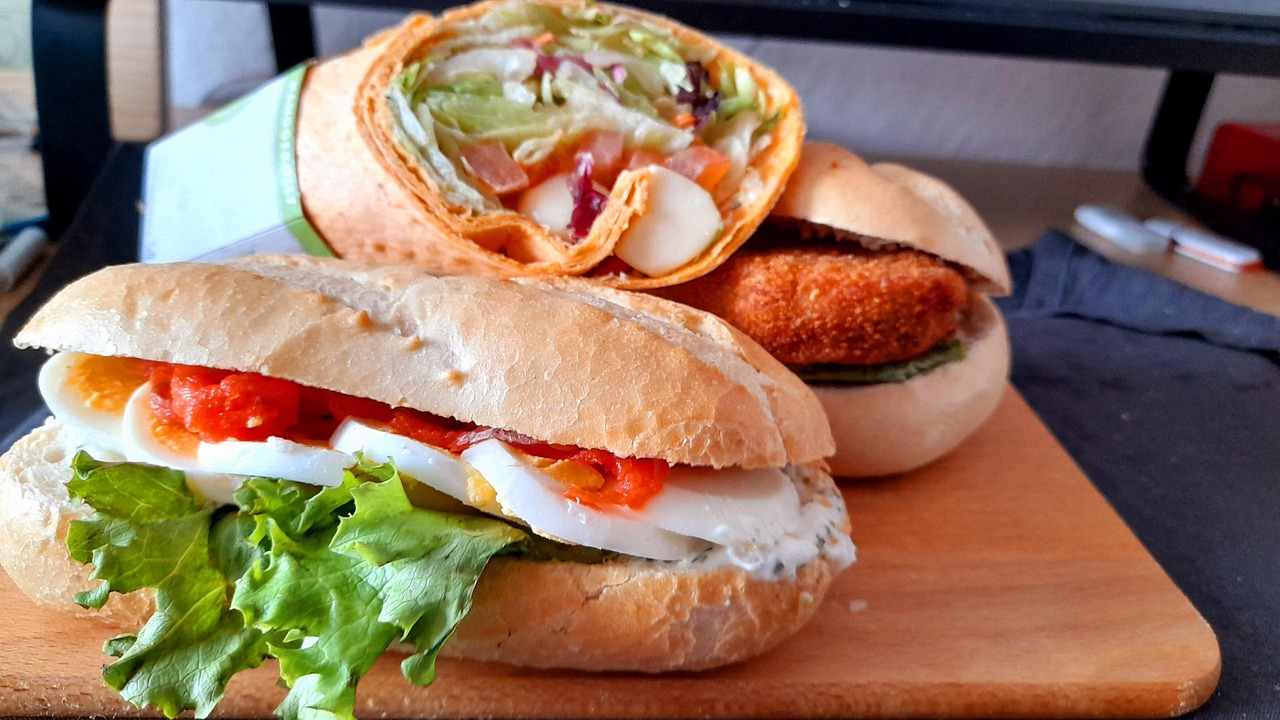 12 Isian Sandwich Telur yang Simpel tapi Enak Banget