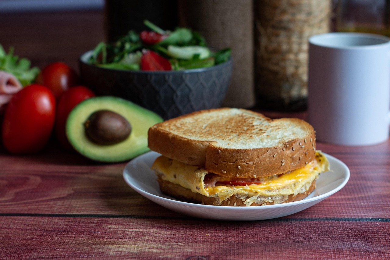 10 Kombinasi Rasa Sandwich Anti-Mainstream tapi Enak Banget