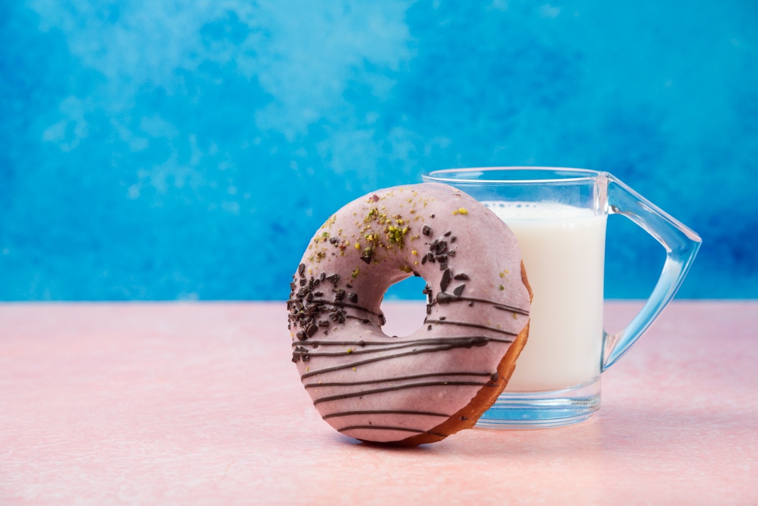 10 Ide Donat Frozen yang Bisa Disimpan dan Dijual Kapan Aja