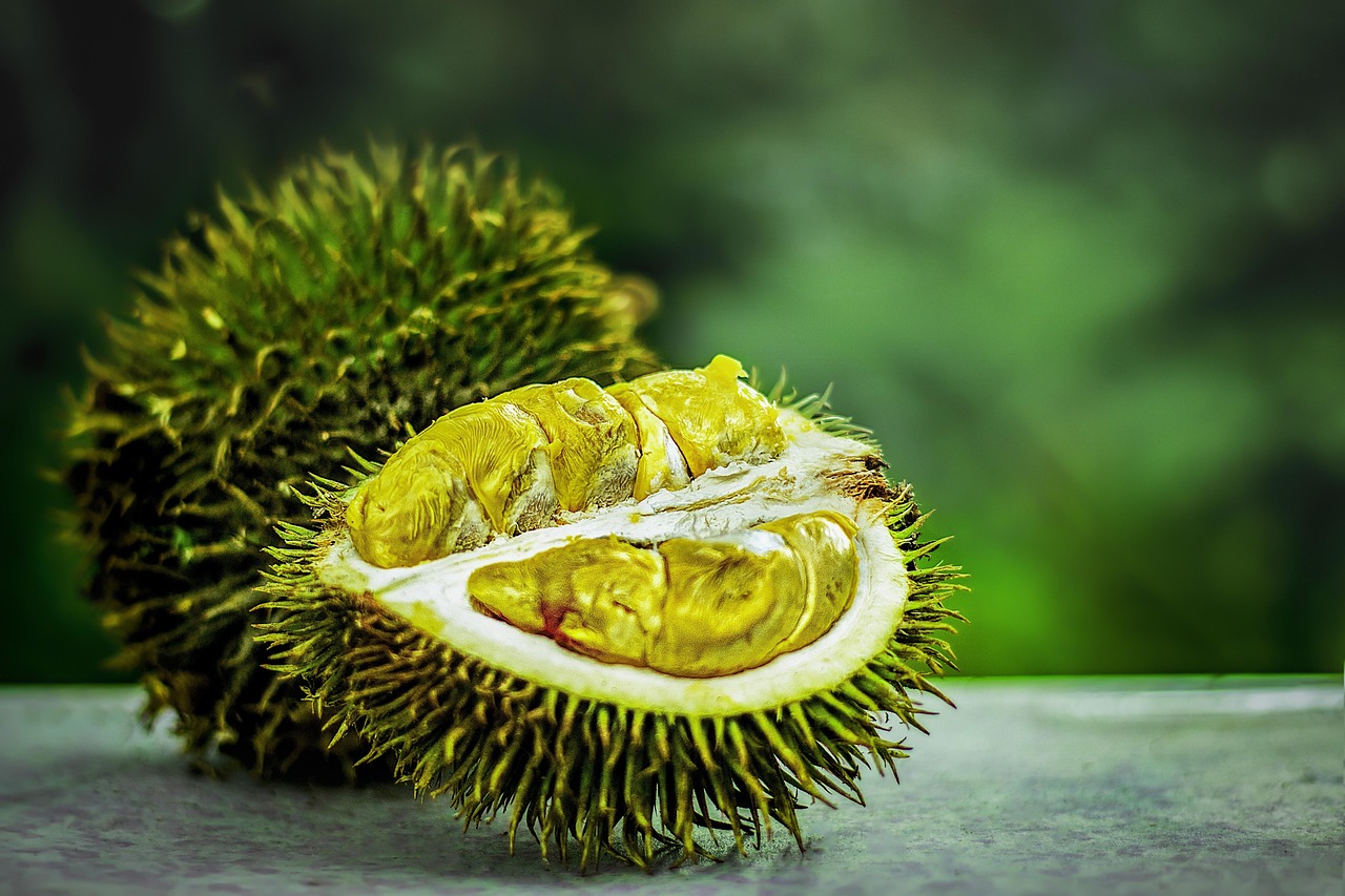 5 Alasan Orang Bisa Suka Banget atau Benci Berat Sama Durian
