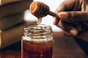 8 Cara Diet Sehat dengan Tambahan Madu