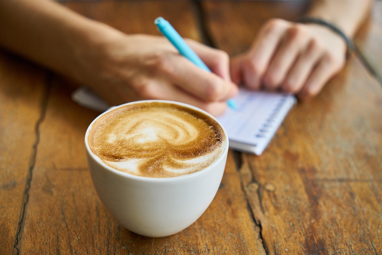 9 Tips Biar Coffee Break Tetep Hemat Tanpa Kurang Nikmat