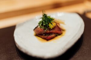 9 Fakta Unik Tentang Omakase yang Bikin Kamu Makin Pengen Coba