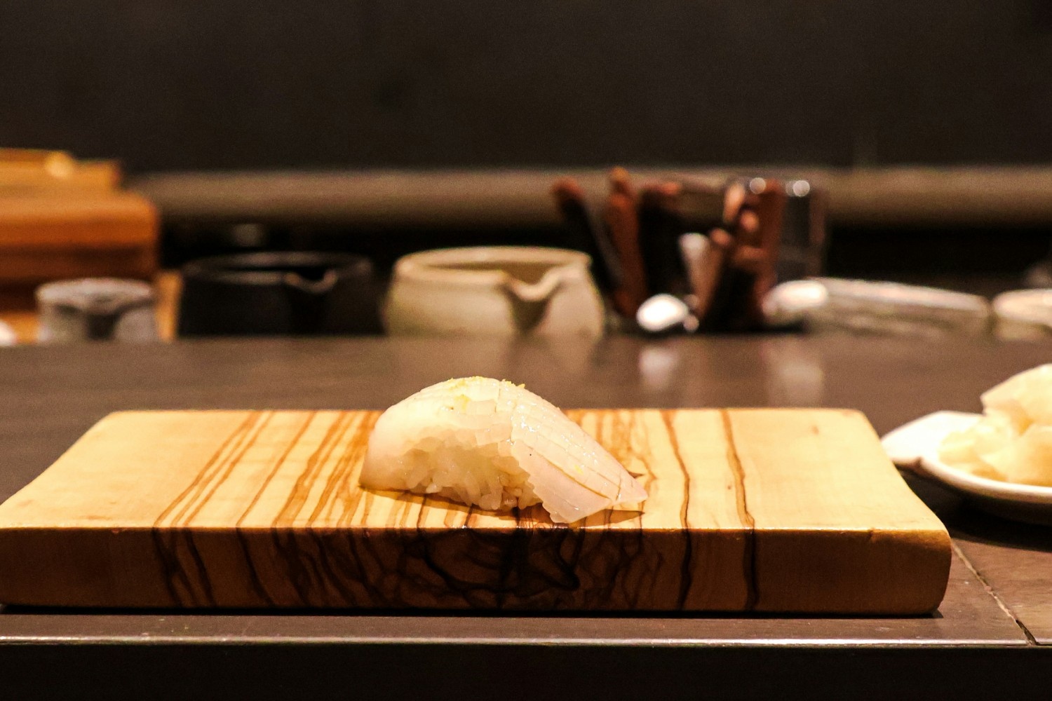 9 Alasan Kenapa Omakase Layak Jadi Pengalaman Kuliner Paling Spesial