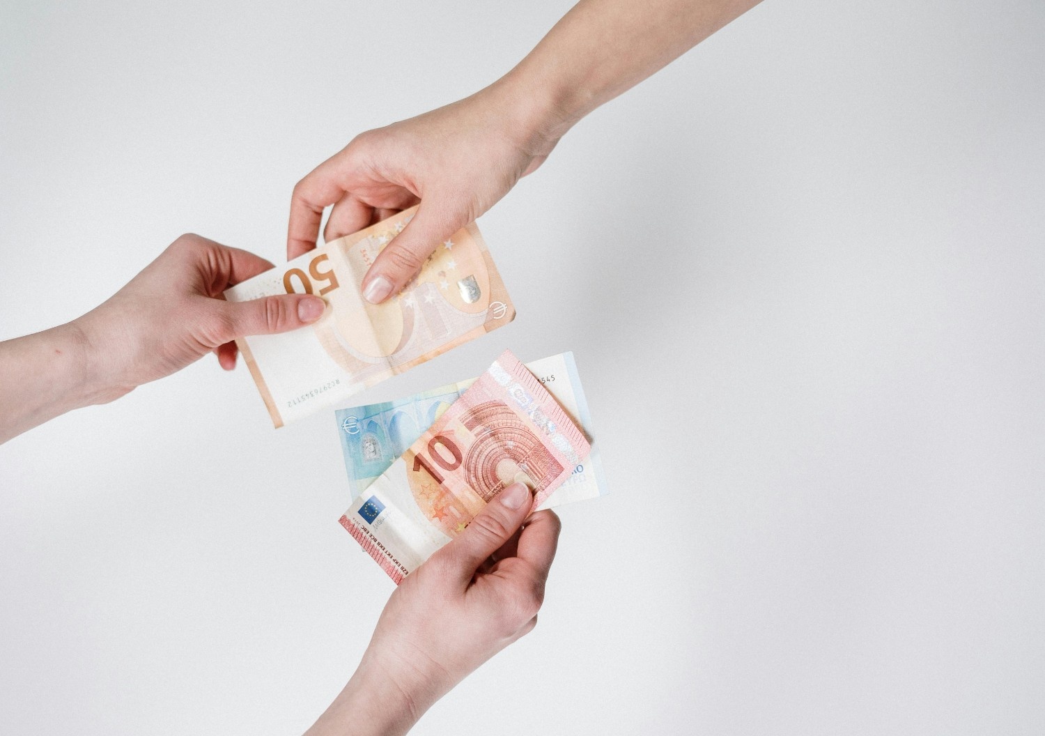 10 Kelebihan dan Kekurangan Pakai Paylater yang Wajib Kamu Tahu
