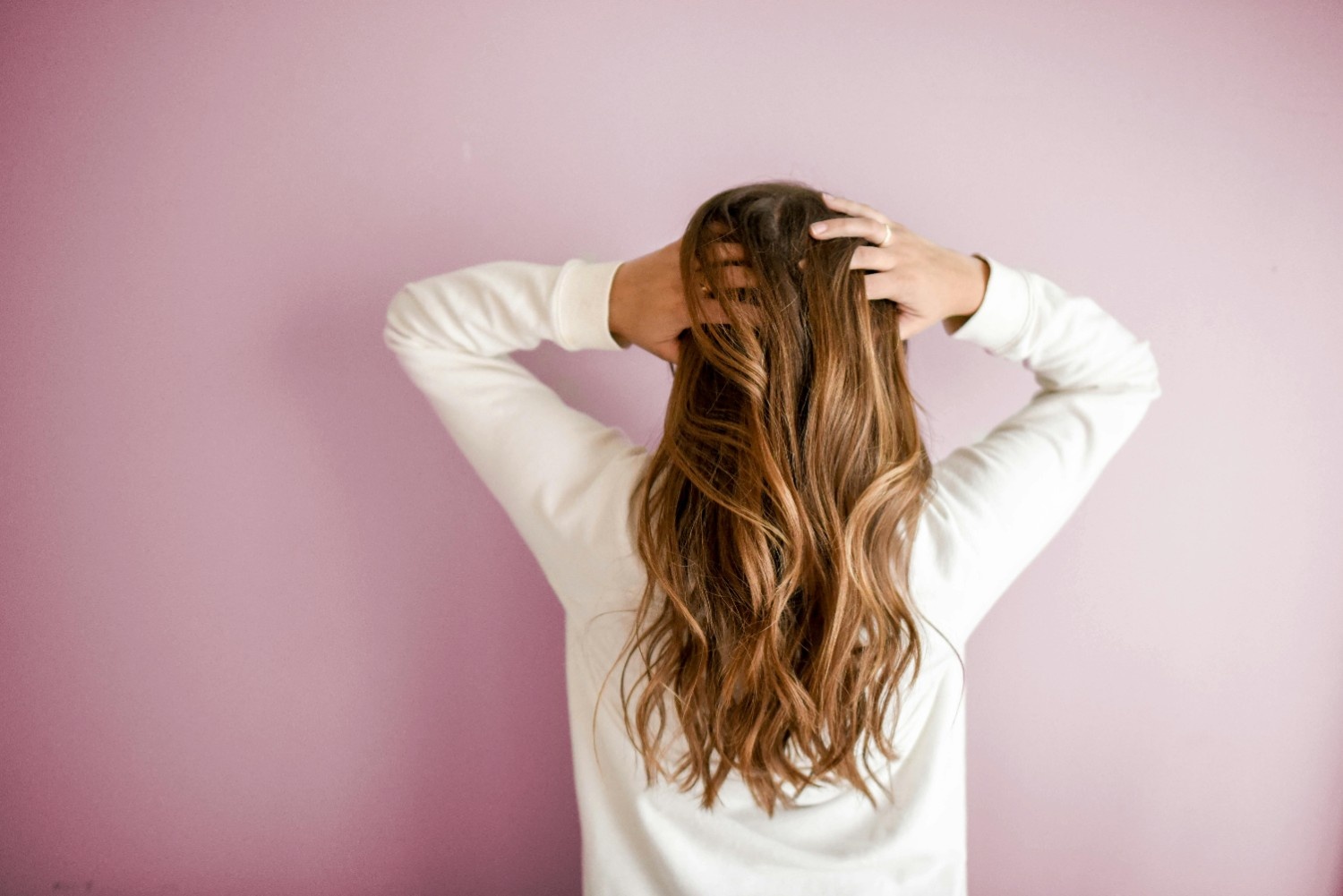9 Kesalahan Saat Keramas yang Bikin Rambut Cepat Rusak
