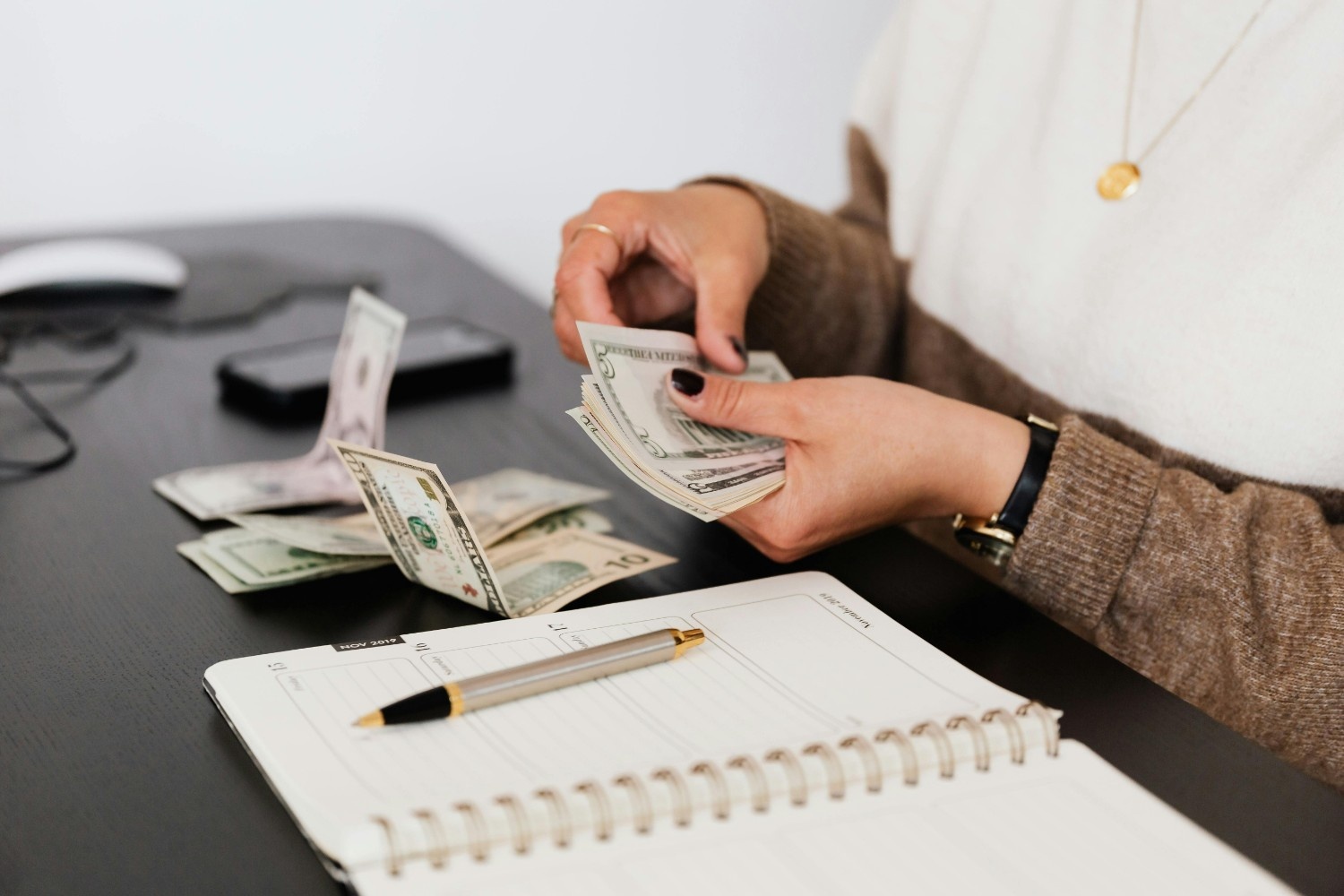 12 Tips Mengatur Uang untuk Anak Kos dengan Budget Terbatas