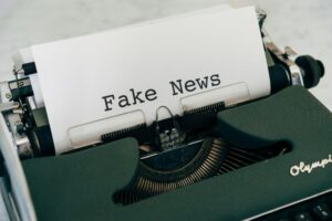 Cara Tidak Tertipu Berita Hoax