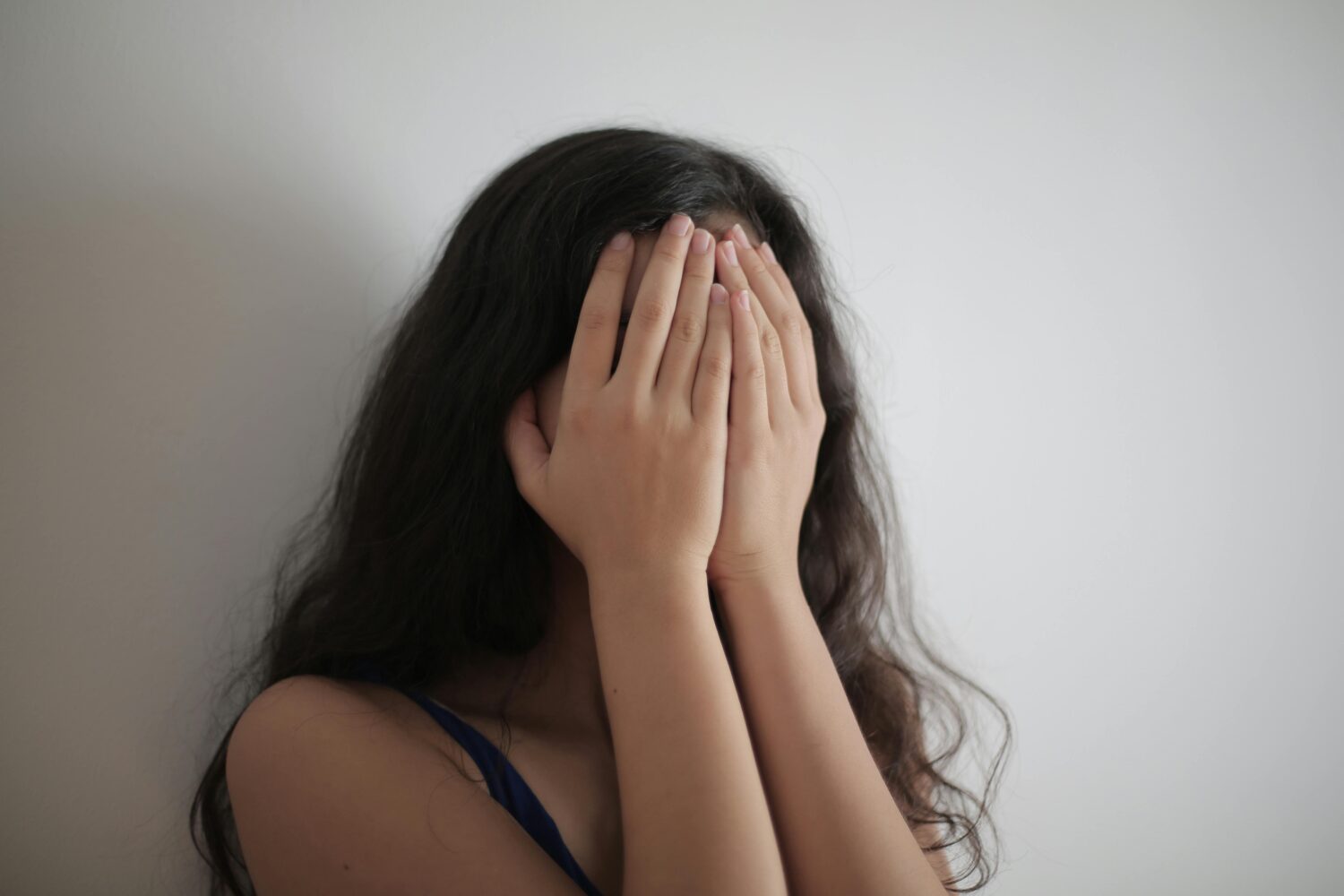 Cara Mendukung Teman yang Mengalami Trauma