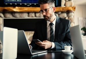 15 Tips Networking untuk Eksekutif C-Level biar Karier Makin Melesat