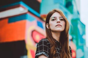 8 Kebiasaan Simple yang Bisa Meningkatkan Aura Attractive Kamu