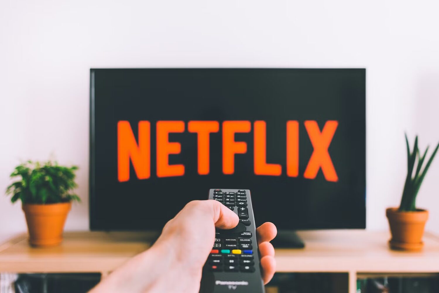 10 Alasan Netflix Lebih Oke Dibanding Platform Streaming Lain