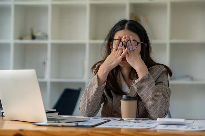 9 Kebiasaan Kecil yang Bisa Bikin Kamu Lebih Bahagia di Usia 20-an