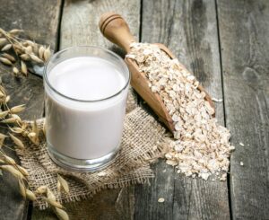 9 Tips Memilih Susu Oat yang Cocok Buat Diet Harian Kamu
