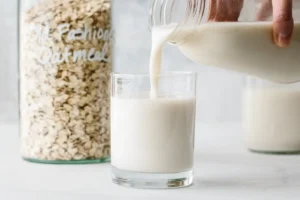 9 Alasan Susu Oat Lebih Ramah Lingkungan Dibanding Susu Sapi