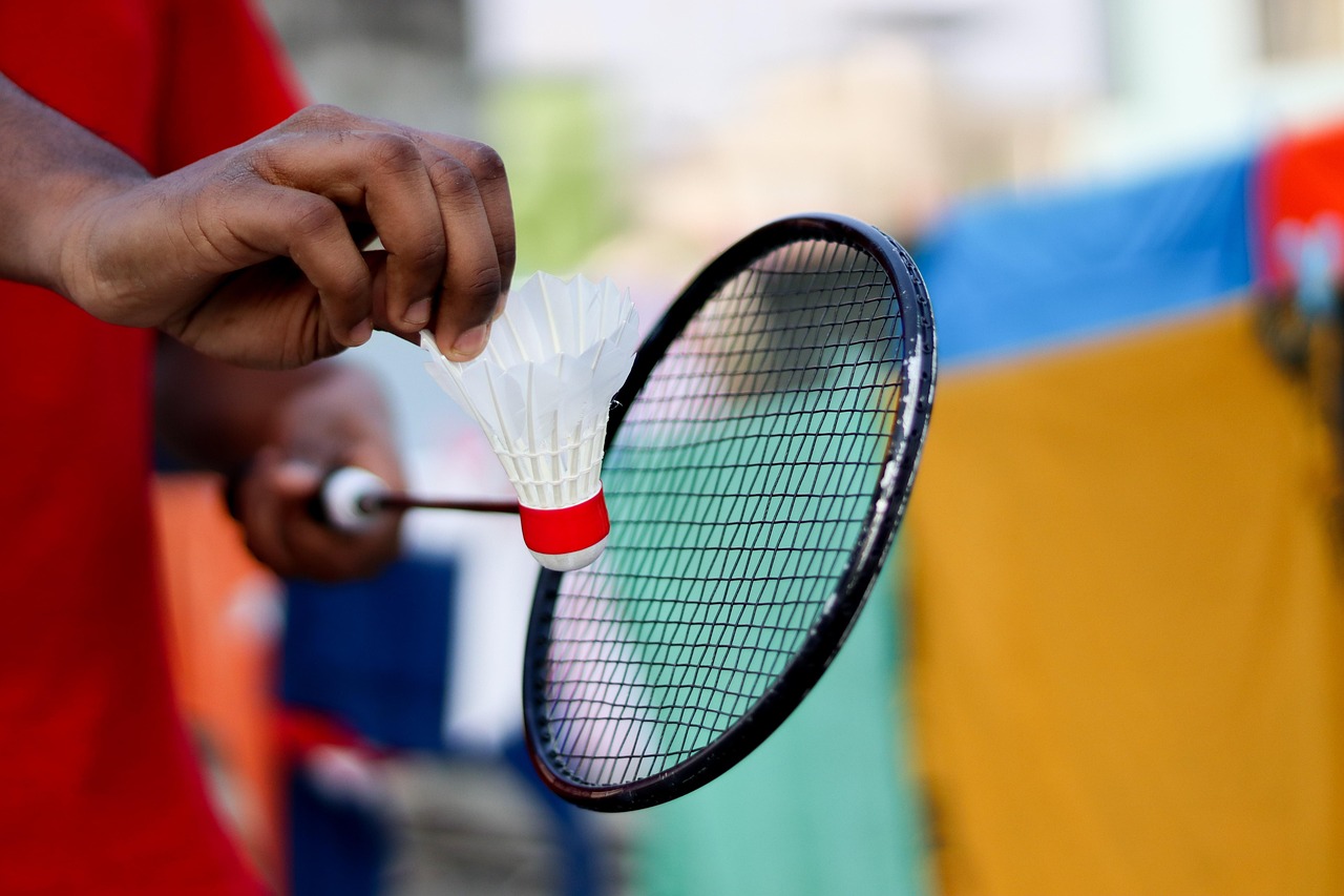 9 Cara Mengatur Napas Saat Main Badminton Supaya Gak Cepat Kelelahan