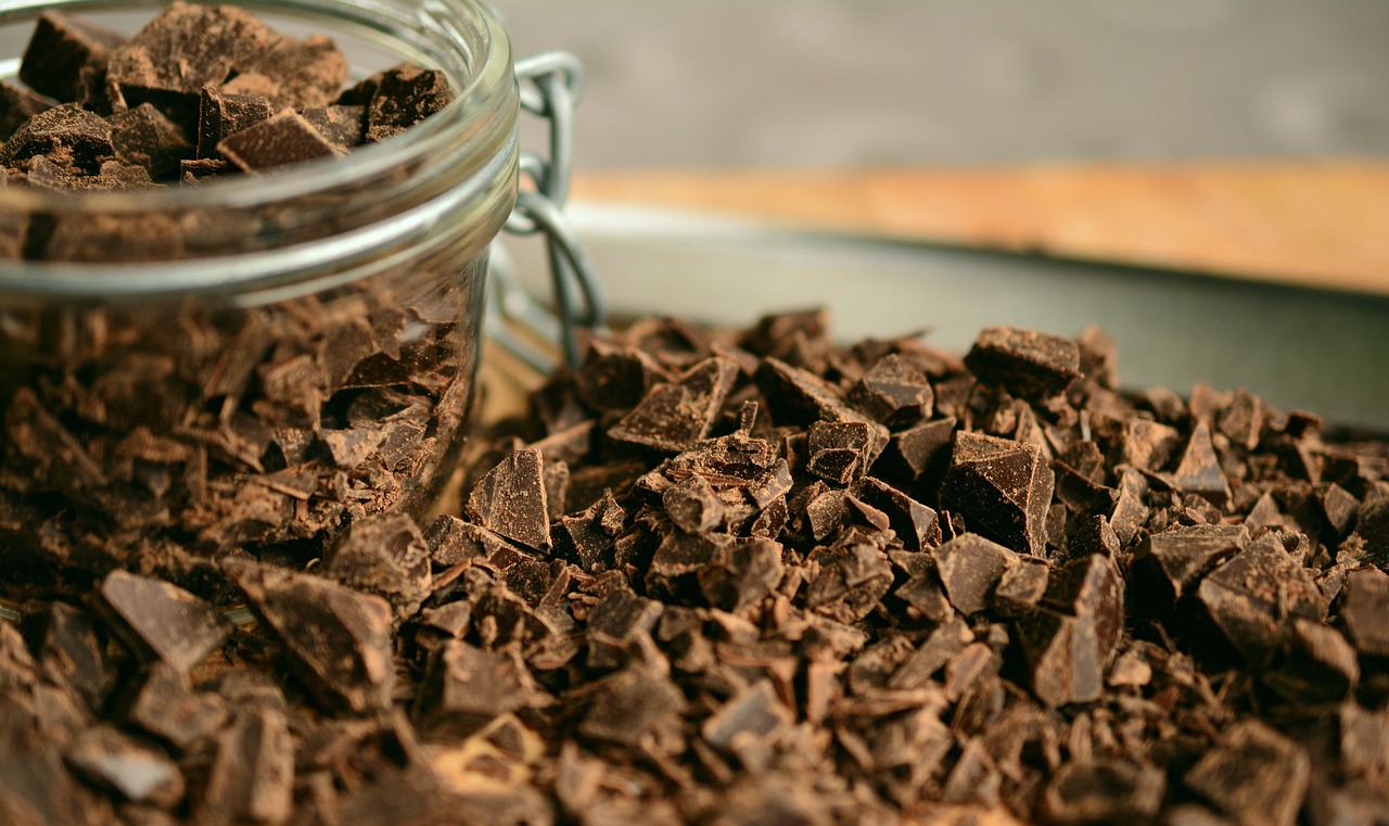 7 Fakta Unik Dark Chocolate yang Bisa Kamu Jadiin Bahan Obrolan Nongkrong
